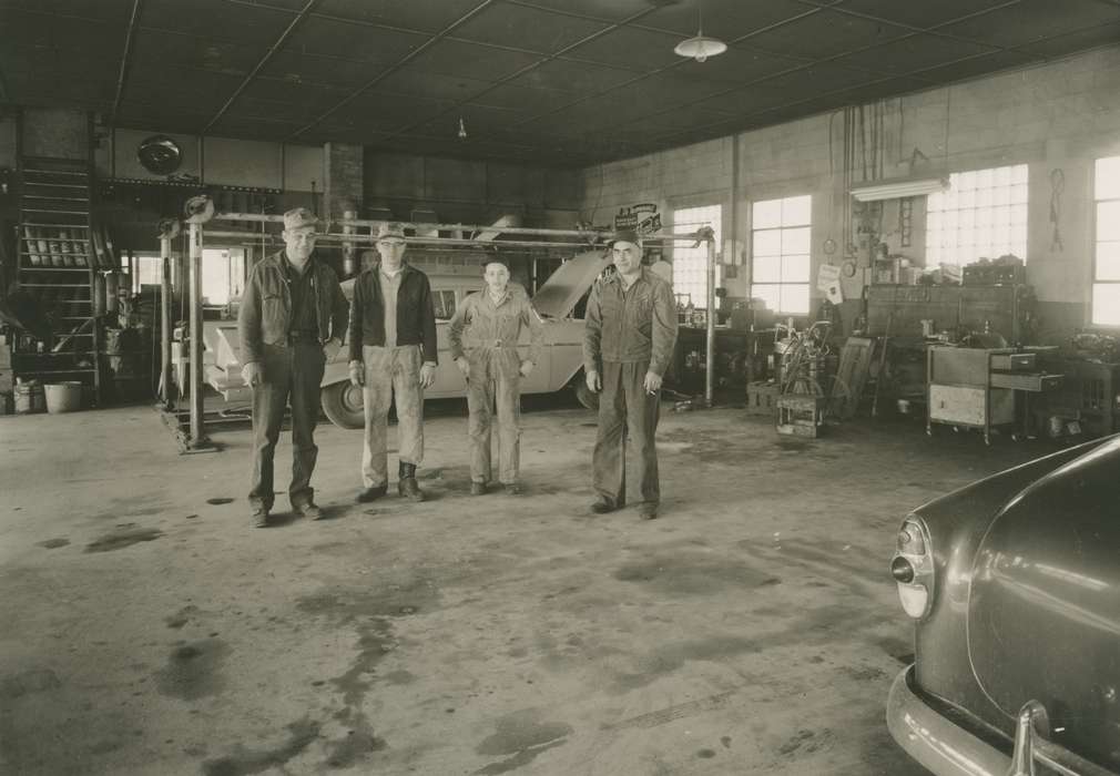Iowa History, Iowa, history of Iowa, Businesses and Factories, Portraits - Group, garage, Whittemore, IA, car, auto shop, Elbert, Jim, Labor and Occupations