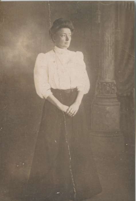 draped curtain, Iowa History, IA, history of Iowa, woman, McCllough, Connie, Iowa, blouse, long skirt, painted backdrop, pillar, Portraits - Individual