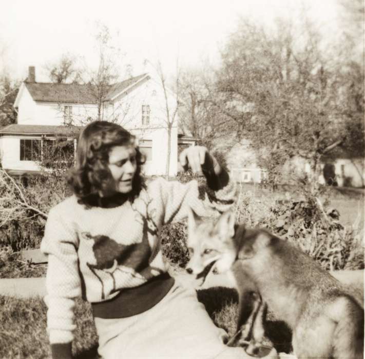 Dean, Shirley, history of Iowa, Iowa, IA, Iowa History, Animals, fox