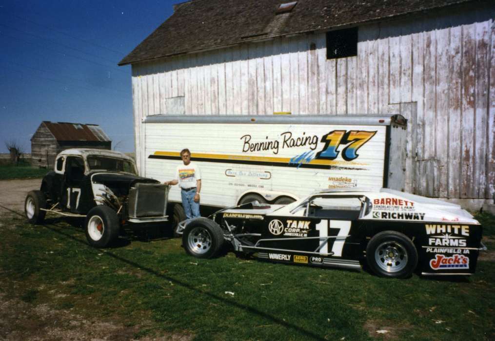 trailer, race car, Portraits - Individual, car, Waterloo, IA, Iowa History, race, Motorized Vehicles, Iowa, ford, Volgarino, Jim, motor race, Outdoor Recreation, racing, tunis speedway, racecar, history of Iowa