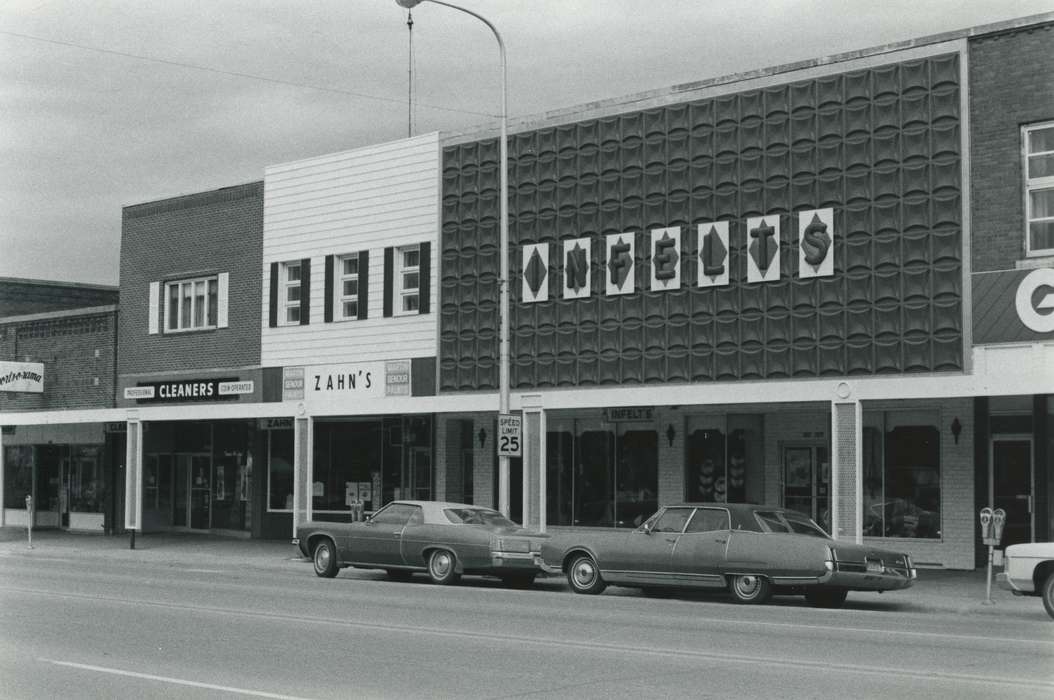 Main Streets & Town Squares, main street, history of Iowa, Iowa History, storefront, Motorized Vehicles, Businesses and Factories, business, vehicles, Waverly Chamber of Commerce, Iowa, Cities and Towns