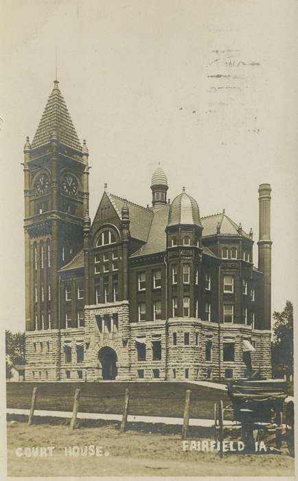 Cities and Towns, Iowa History, Iowa, Fairfield, IA, courthouse, Main Streets & Town Squares, Dean, Shirley, history of Iowa