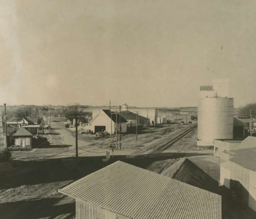 train tracks, Coon Rapids, IA, history of Iowa, Iowa History, Nixon, Charles, road, Businesses and Factories, Iowa, Cities and Towns
