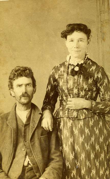 Portraits - Group, brooch, vest, sack coat, history of Iowa, Iowa History, woman, couple, lace collar, man, necklace, Washington, IA, Iowa, Olsson, Ann and Jons, mustache, dress, carte de visite