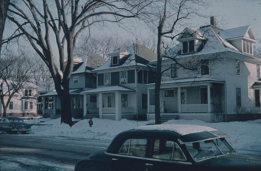 front porch, houses, IA, Iowa, Homes, car, house, history of Iowa, Sack, Renata, Winter, tree, snow, Iowa History