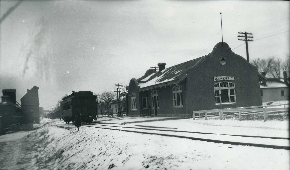 history of Iowa, Iowa History, Waverly, IA, Iowa, Cities and Towns, Train Stations, Waverly Public Library, train car