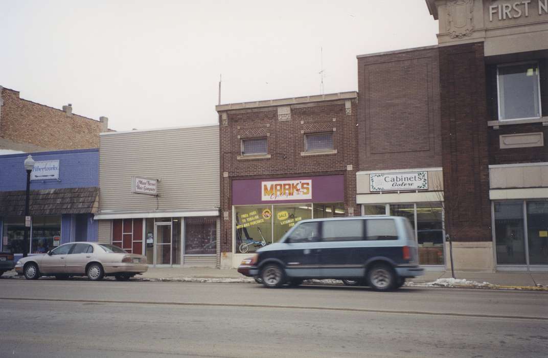 mainstreet, Main Streets & Town Squares, history of Iowa, Iowa History, storefront, Motorized Vehicles, Businesses and Factories, Iowa, Cities and Towns, Waverly Public Library