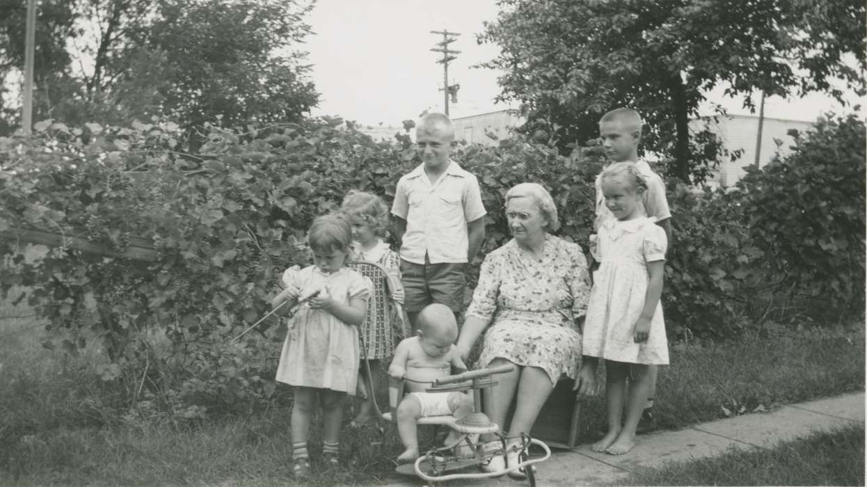 history of Iowa, Iowa, Cech, Mary, Iowa History, Children, Vining, IA