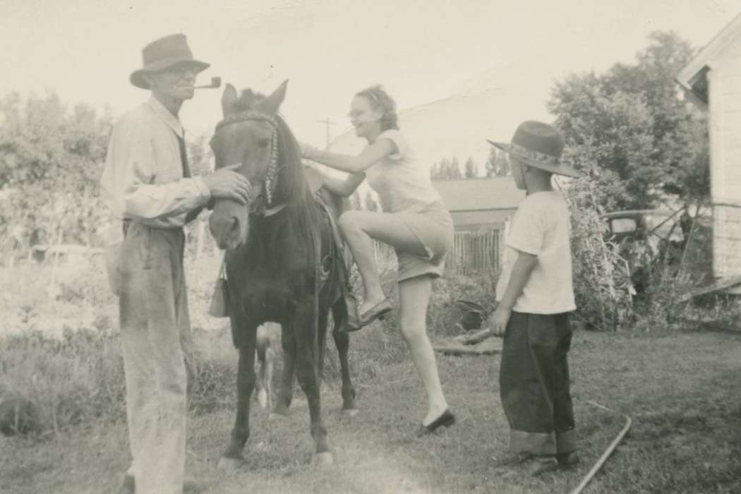 Leisure, Animals, Iowa History, Pratt, Marsha, Iowa, horse, Farms, DeWitt, IA, Children, history of Iowa