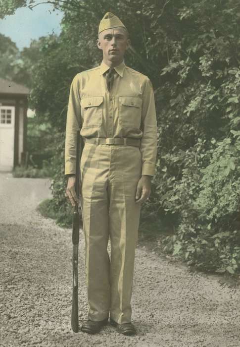 Military and Veterans, history of Iowa, uniform, Iowa History, rifle, Webster City, IA, gun, Iowa, colorized, McMurray, Doug, Portraits - Individual