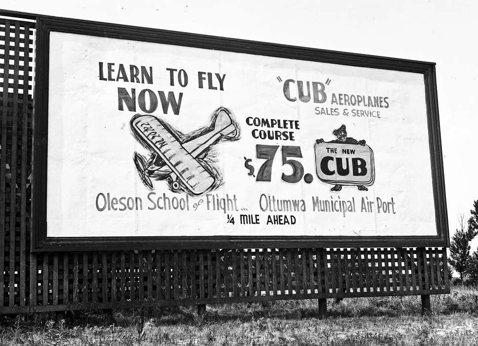 Iowa, Businesses and Factories, billboard, airplane, advertisement, Lemberger, LeAnn, sign, Ottumwa, IA, history of Iowa, Iowa History