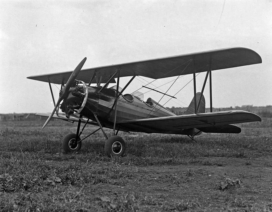 Iowa History, Iowa, Motorized Vehicles, airplane, Lemberger, LeAnn, history of Iowa, Ottumwa, IA