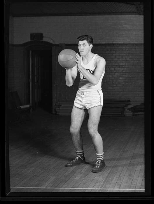 Iowa History, basketball, Storrs, CT, history of Iowa, Archives & Special Collections, University of Connecticut Library, man, gymnasium, Iowa, player