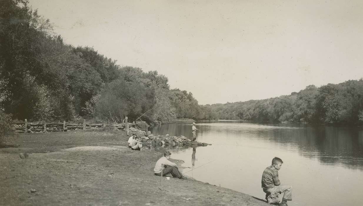 Iowa History, Lakes, Rivers, and Streams, Iowa, McMurray, Doug, history of Iowa, Outdoor Recreation, fishing, Lehigh, IA, Children, river, boy scouts