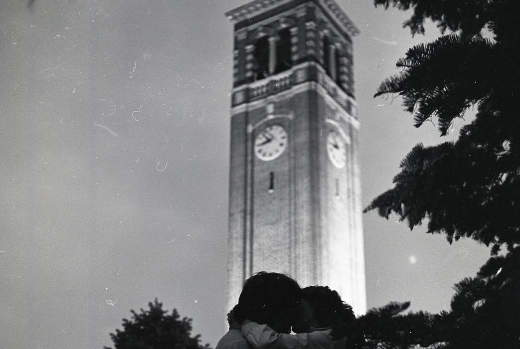 Leisure, Cedar Falls, IA, history of Iowa, Iowa History, university of northern iowa, uni, UNI Special Collections & University Archives, Iowa, Schools and Education, kiss, kissing, campanile