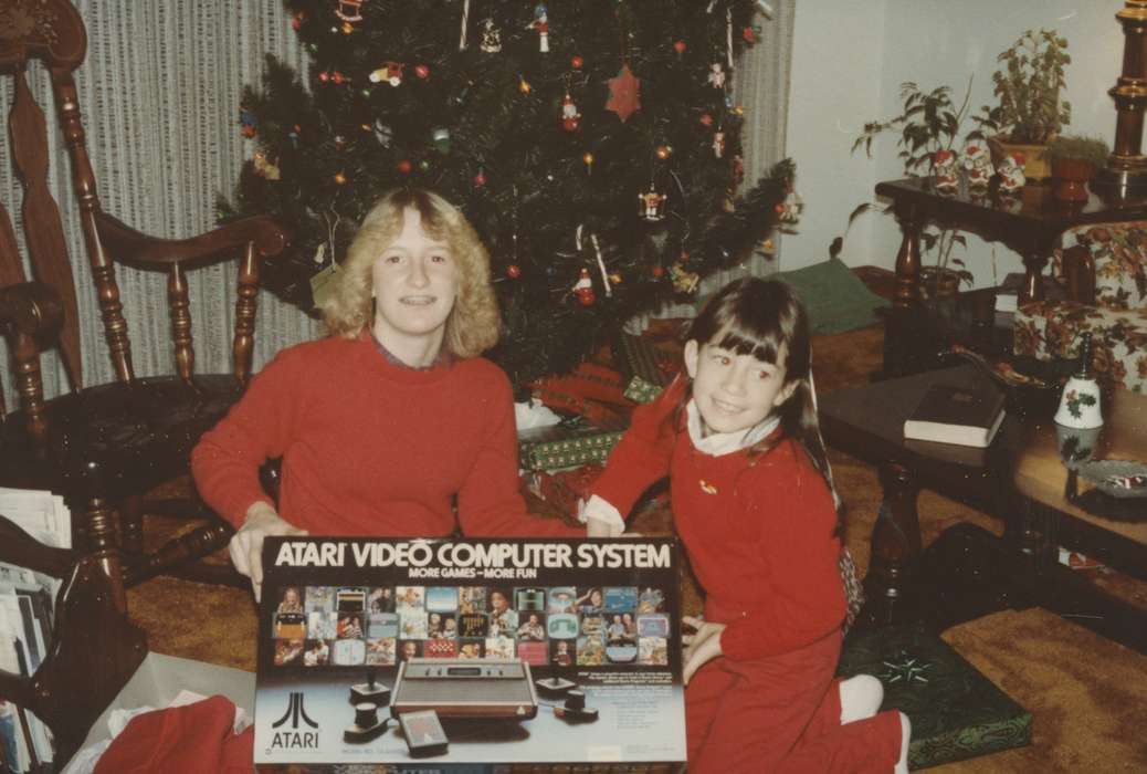 Portraits - Group, Iowa, video game, Forest City, IA, Children, Homes, atari, christmas, Frank, Shirl, history of Iowa, Holidays, Iowa History