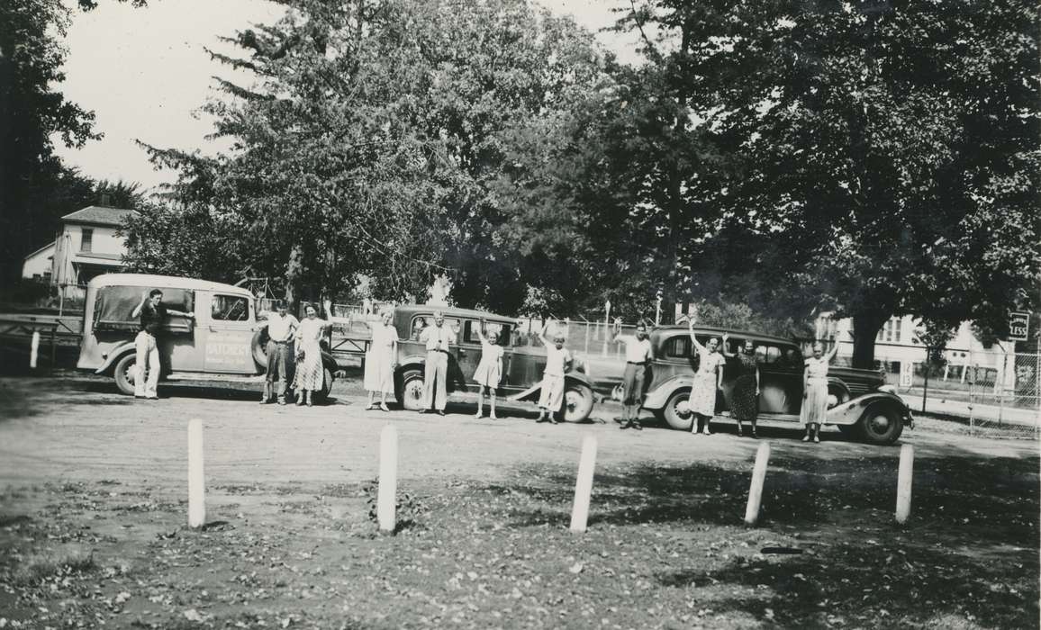 Portraits - Group, car, Iowa History, Iowa, Motorized Vehicles, USA, McMurray, Doug, history of Iowa