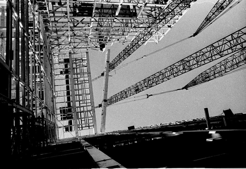 scaffolding, history of Iowa, Iowa History, Ottumwa, IA, Businesses and Factories, Iowa, Lemberger, LeAnn, construction