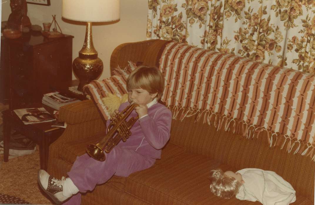 blanket, history of Iowa, Iowa History, toy, Reinbeck, IA, couch, doll, living room, Iowa, Homes, trumpet, Children, Leisure, East, Lindsey, lamp