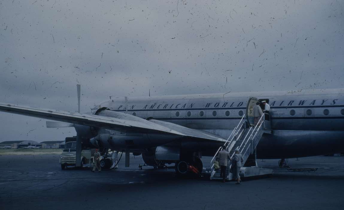 Travel, history of Iowa, plane, Sack, Renata, pan am, Iowa History, Motorized Vehicles, airplane, passenger, planes, Iowa, airlines, USA