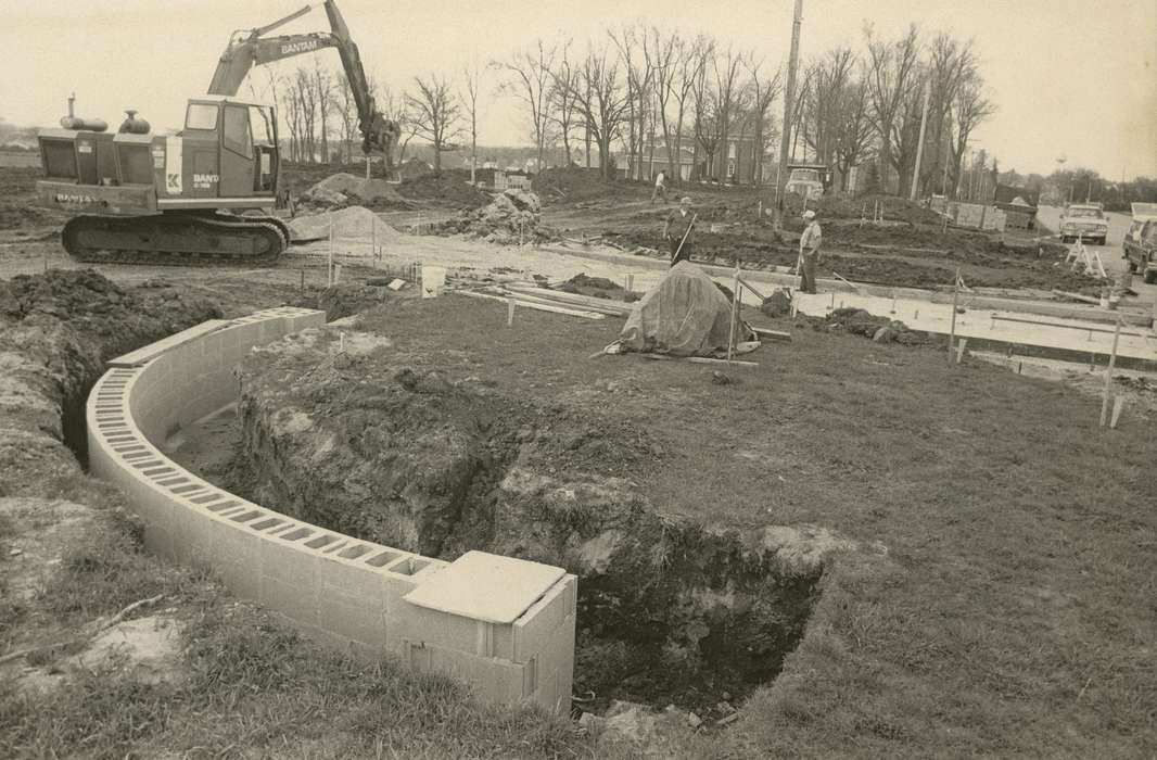 heavy machinery, Waverly Public Library, history of Iowa, Iowa History, Motorized Vehicles, Waverly, IA, Iowa, construction crew, Labor and Occupations