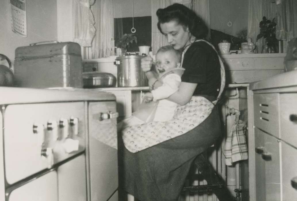 history of Iowa, kitchen, Iowa History, Families, mother, Manley, Dennis, Iowa, Marion, IA, Homes, Children, baby