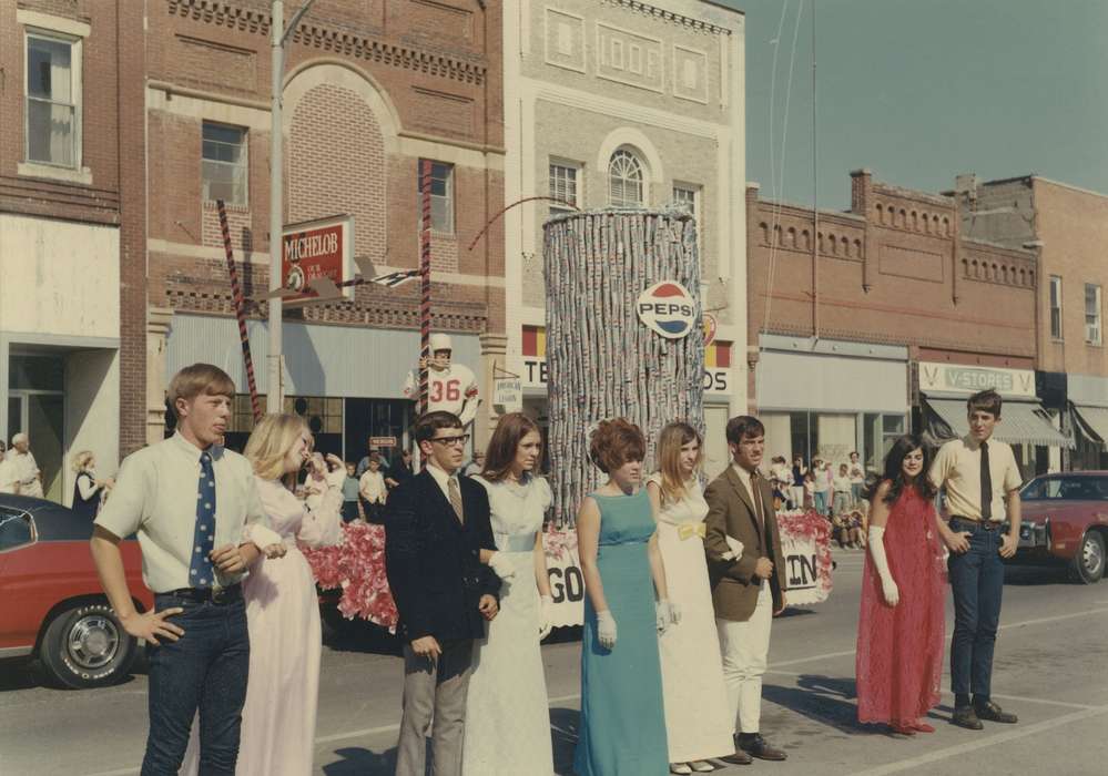 Portraits - Group, Coon Rapids, IA, Main Streets & Town Squares, history of Iowa, Iowa History, parade, Nixon, Charles, high school, pepsi, michelob, Iowa, homecoming court, homecoming