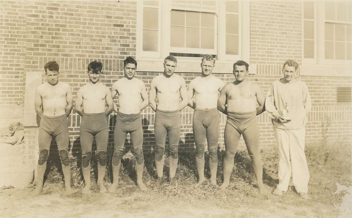 Portraits - Group, Cedar Falls, IA, history of Iowa, University of Northern Iowa Museum, Iowa History, uni, iowa state teachers college, college sports, fashion, Iowa, Schools and Education, Sports, wrestling, university of northern iowa