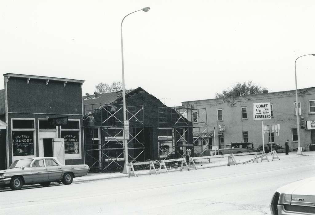 construction, history of Iowa, Waverly Public Library, storefront, Main Streets & Town Squares, Iowa, scaffolding, street, Iowa History