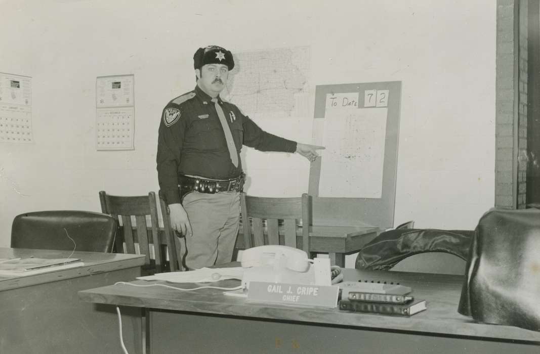 Coon Rapids, IA, police, history of Iowa, uniform, officer, Iowa History, Nixon, Charles, Prisons and Criminal Justice, point, man, Iowa, law enforcement, Labor and Occupations