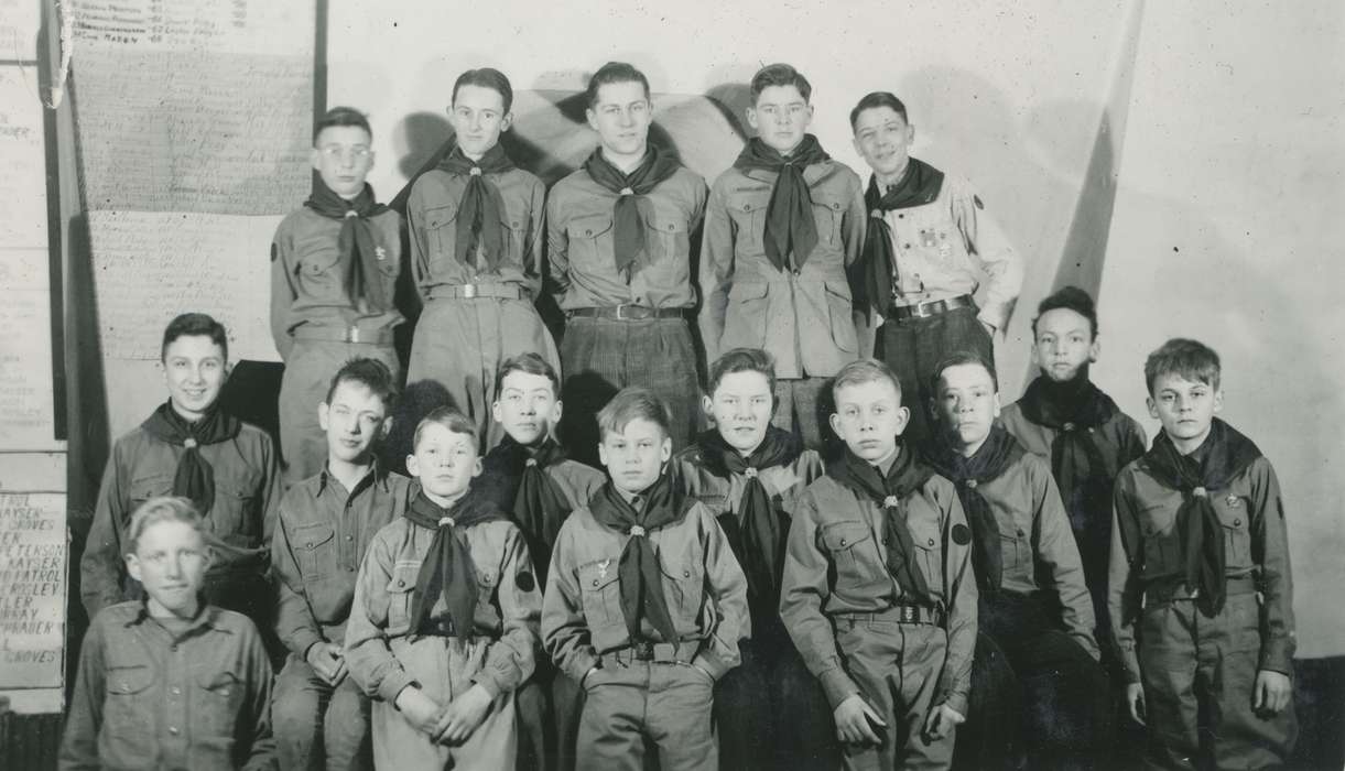 Portraits - Group, Iowa History, Iowa, IA, McMurray, Doug, history of Iowa, Children, boy scouts