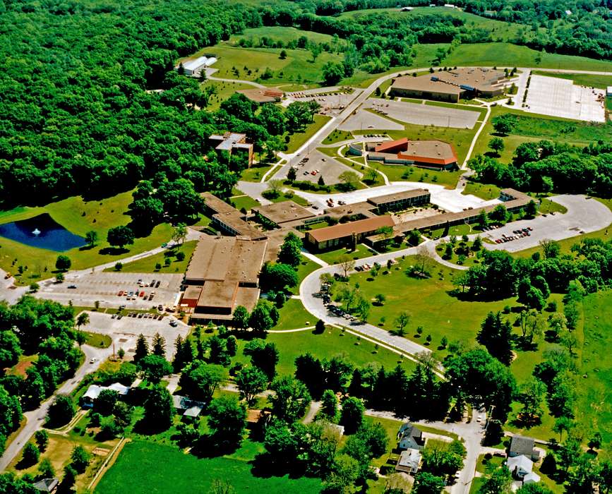 forest, history of Iowa, Iowa History, Ottumwa, IA, Motorized Vehicles, parking lot, college, Aerial Shots, Iowa, Lemberger, LeAnn, Schools and Education