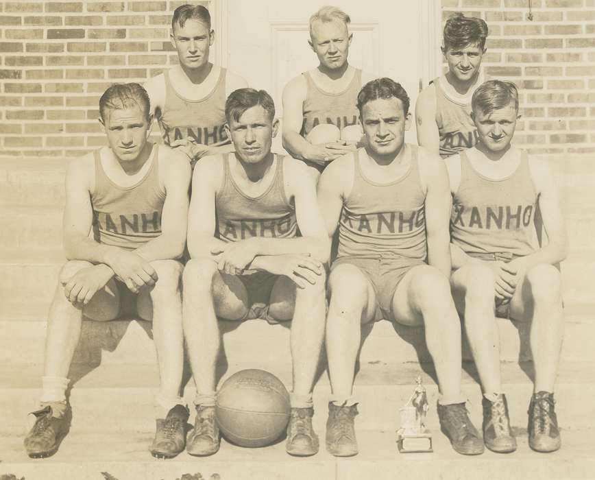 Portraits - Group, Cedar Falls, IA, history of Iowa, University of Northern Iowa Museum, Iowa History, uni, iowa state teachers college, basketball, basketball team, Iowa, Schools and Education, Sports, university of northern iowa, basketball uniform