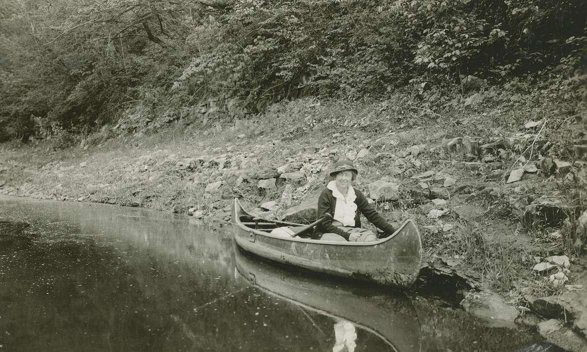 Portraits - Group, canoe, forest, history of Iowa, Iowa History, Webster City, IA, Lakes, Rivers, and Streams, river, Iowa, McMurray, Doug