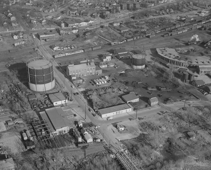 Ottumwa, IA, Aerial Shots, history of Iowa, Lemberger, LeAnn, train, Iowa, Train Stations, Cities and Towns, building, Iowa History