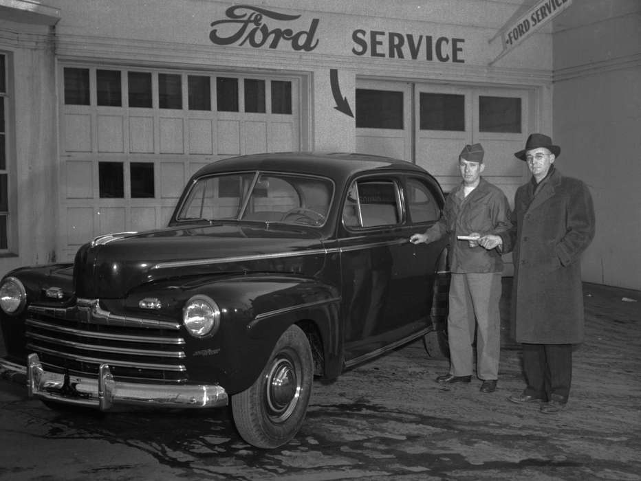 Portraits - Group, history of Iowa, Iowa History, Ottumwa, IA, Motorized Vehicles, Businesses and Factories, ford, fedora, trenchcoat, car, Iowa, Lemberger, LeAnn, car dealership