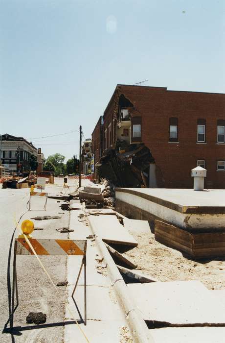 Cities and Towns, Floods, Waverly Public Library, street, collapse, history of Iowa, Iowa, concrete, sidewalk, Wrecks, Iowa History, Businesses and Factories, brick, Waverly, IA