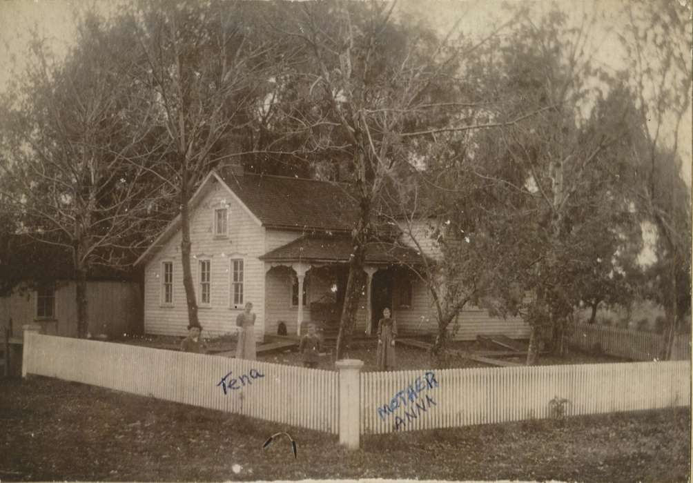 Portraits - Group, porch, IA, Iowa, McCllough, Connie, history of Iowa, house, fence, front yard, tree, Iowa History