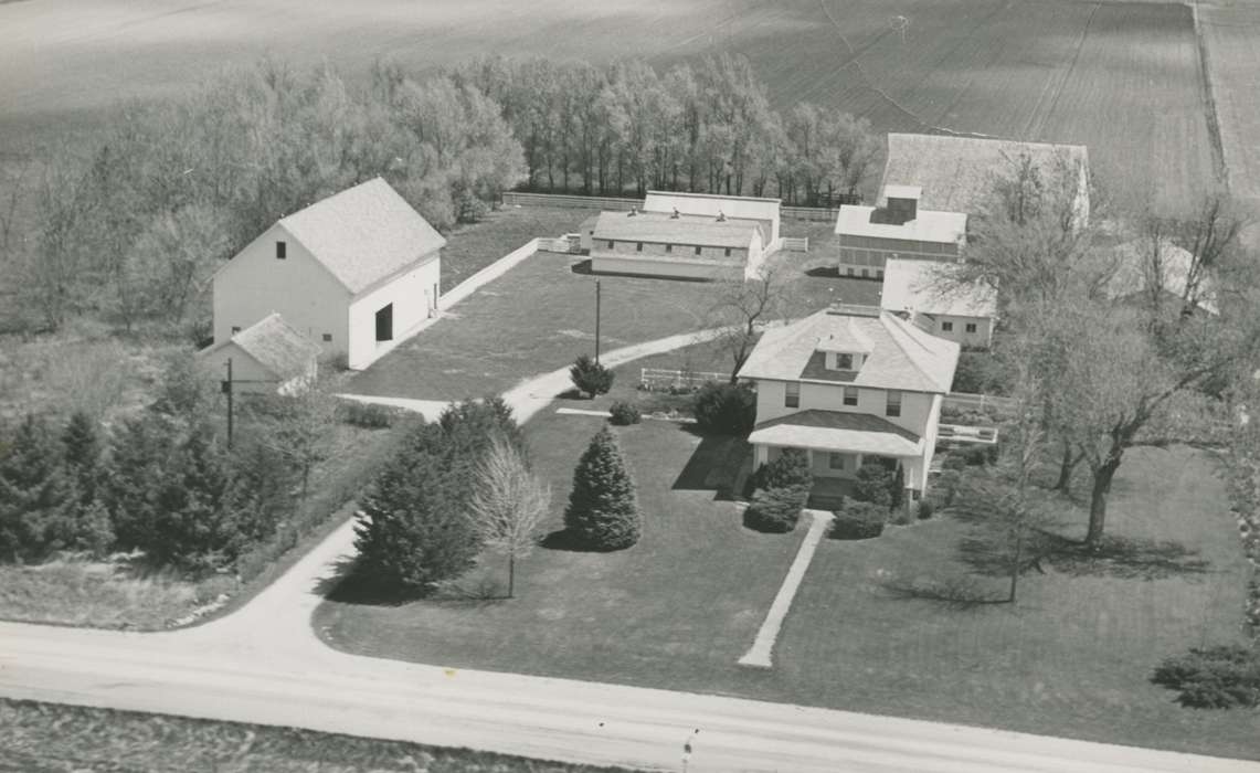 Aerial Shots, house, Iowa History, Iowa, Farms, history of Iowa, Manley, Dennis, Marion, IA