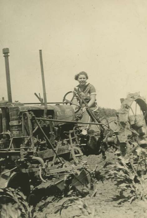 tractor, history of Iowa, Farms, Iowa, corn, Putman, Dorien, Iowa History, plow, woman, Colo, IA