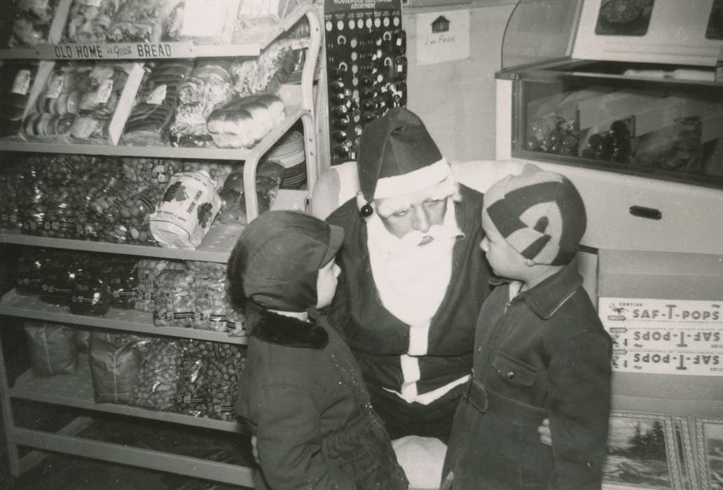 christmas, santa, Cedar Falls, IA, Iowa History, history of Iowa, Businesses and Factories, store, Holidays, Iowa, Lyon, Howard