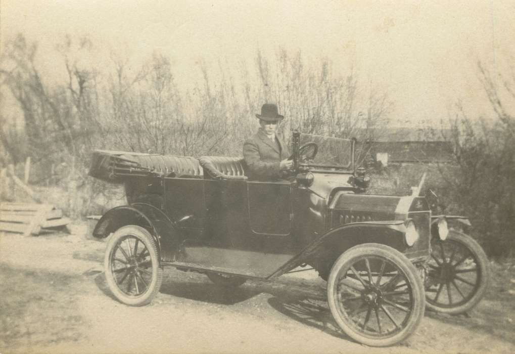 Mortenson, Jill, Motorized Vehicles, Iowa History, Iowa, history of Iowa, ford model t, Portraits - Individual, automobile, car, Iowa Falls, IA