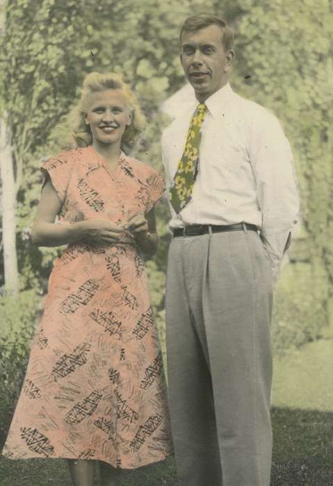 Portraits - Group, history of Iowa, Iowa History, husband, Hamilton County, IA, Iowa, family, wife, colorized, McMurray, Doug