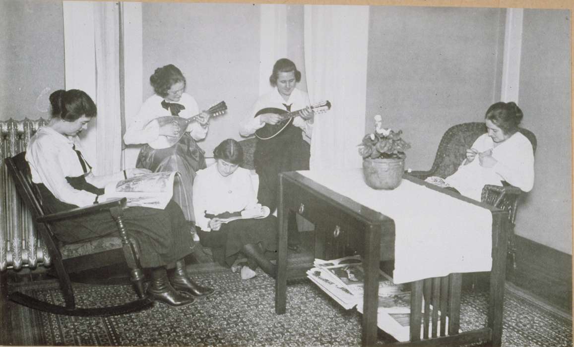 plant, Iowa History, Iowa, Storrs, CT, Archives & Special Collections, University of Connecticut Library, pot, chair, history of Iowa