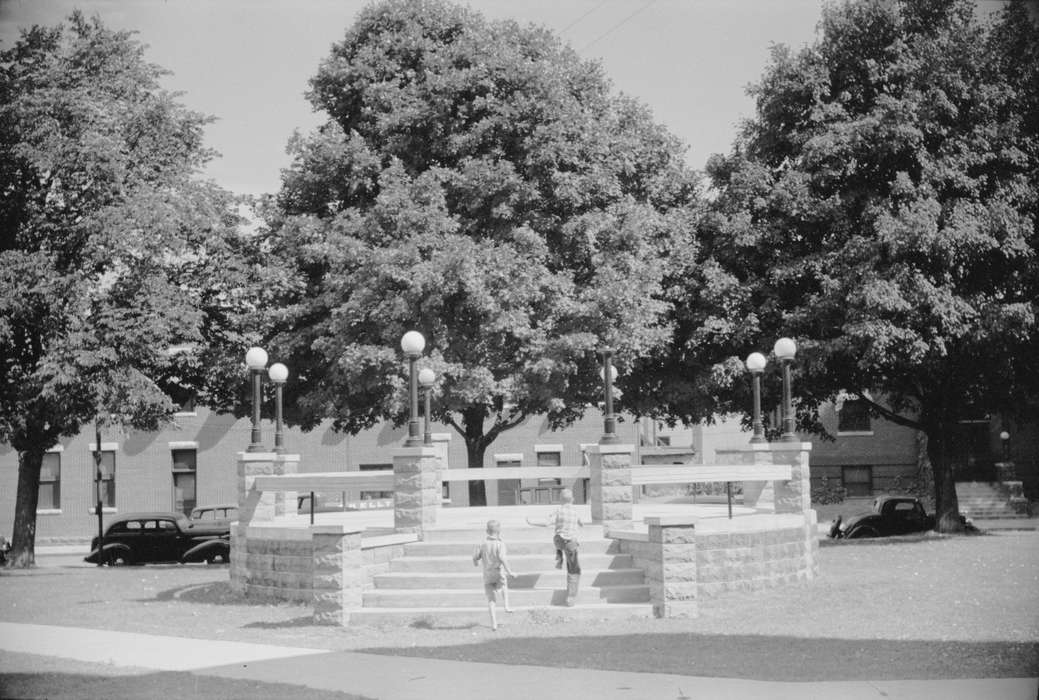 bandstand, history of Iowa, Library of Congress, Motorized Vehicles, Main Streets & Town Squares, Iowa, Cities and Towns, car, boy, Children, automobile, Iowa History, lamppost