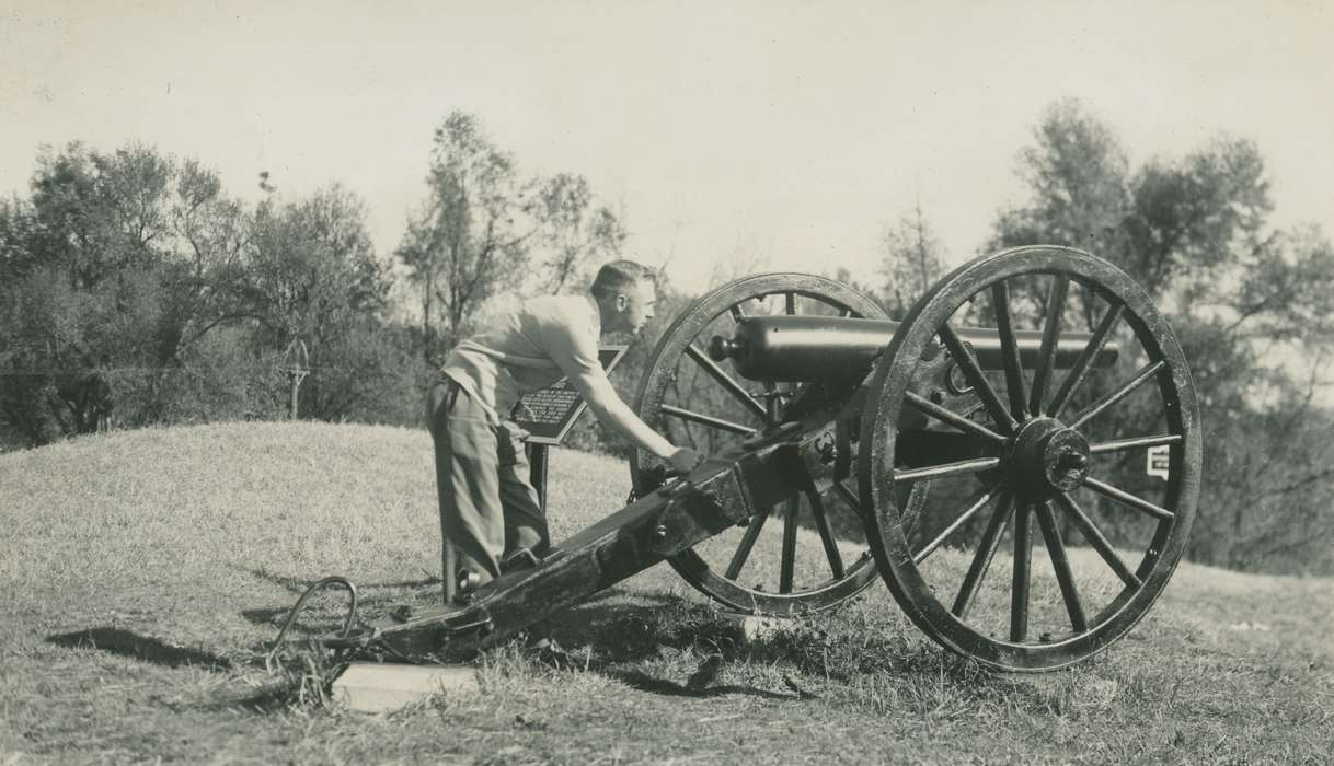 Iowa History, Iowa, Vicksburg, MS, McMurray, Doug, canon, Travel, history of Iowa, memorial, civil war