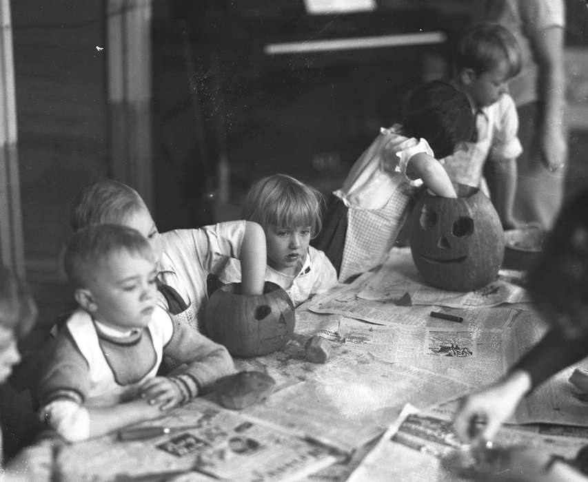 Cedar Falls, IA, pumpkin, history of Iowa, Iowa History, children, uni, iowa state teachers college, UNI Special Collections & University Archives, price laboratory school, Iowa, carving, Schools and Education, Children, university of northern iowa