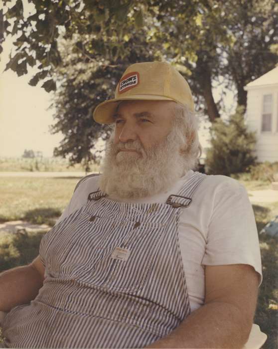 hat, Portraits - Individual, Iowa History, Iowa, Zieser, Stan, overalls, farmer, Delta, IA, history of Iowa, beard