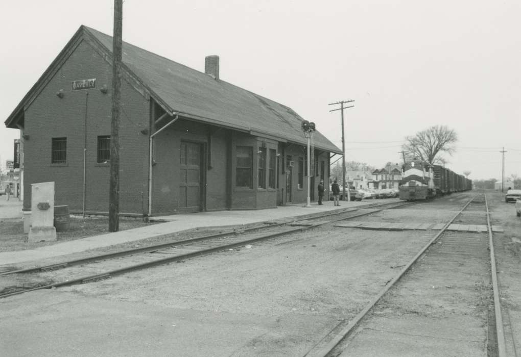 train engine, train tracks, history of Iowa, train, Iowa, Waverly Public Library, Iowa History, train station