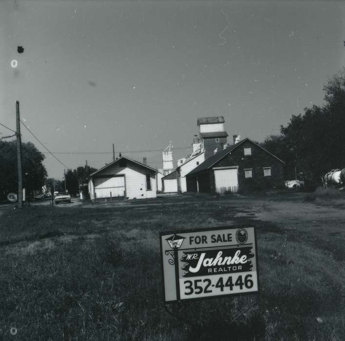 yard, history of Iowa, Iowa History, brick building, grass, Iowa, Homes, dirt path, Waverly Public Library